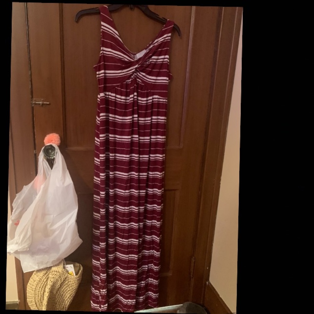 Maternity maxi dress